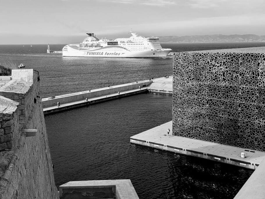 Studio Calanques Pres Du Vieux Port Marseilles Exterior foto